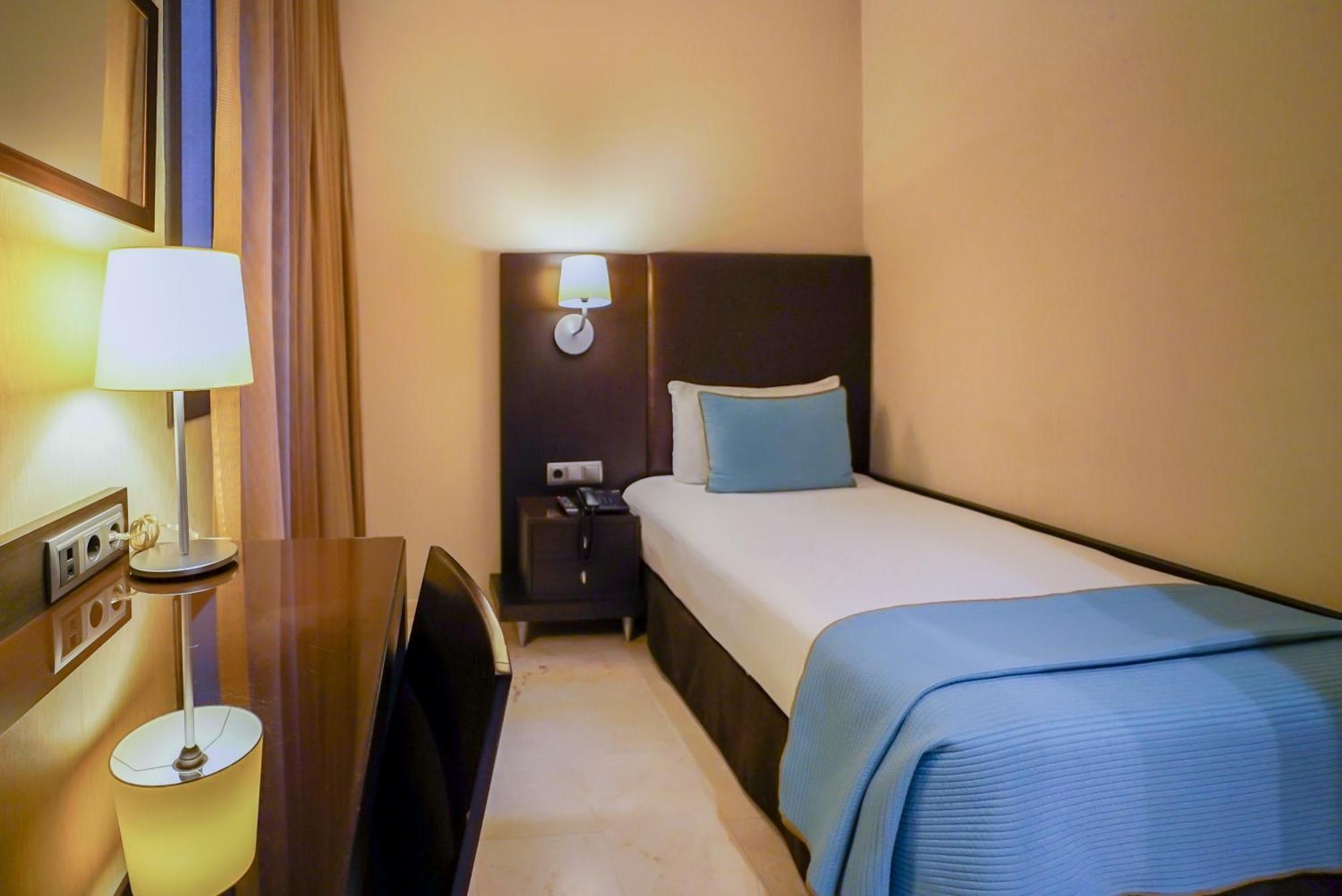 Hotel Constanza Барселона Экстерьер фото